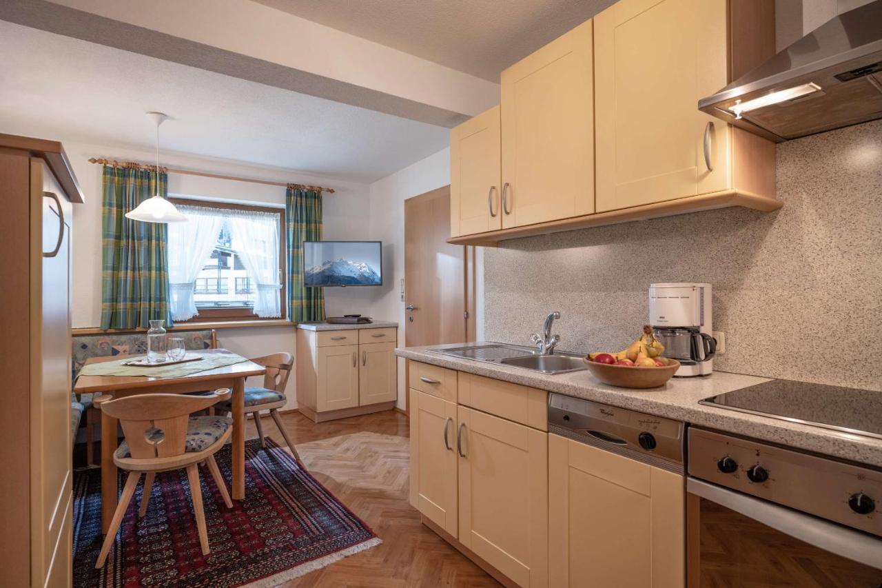 Haus Penkenblick Appartement Mayrhofen Buitenkant foto