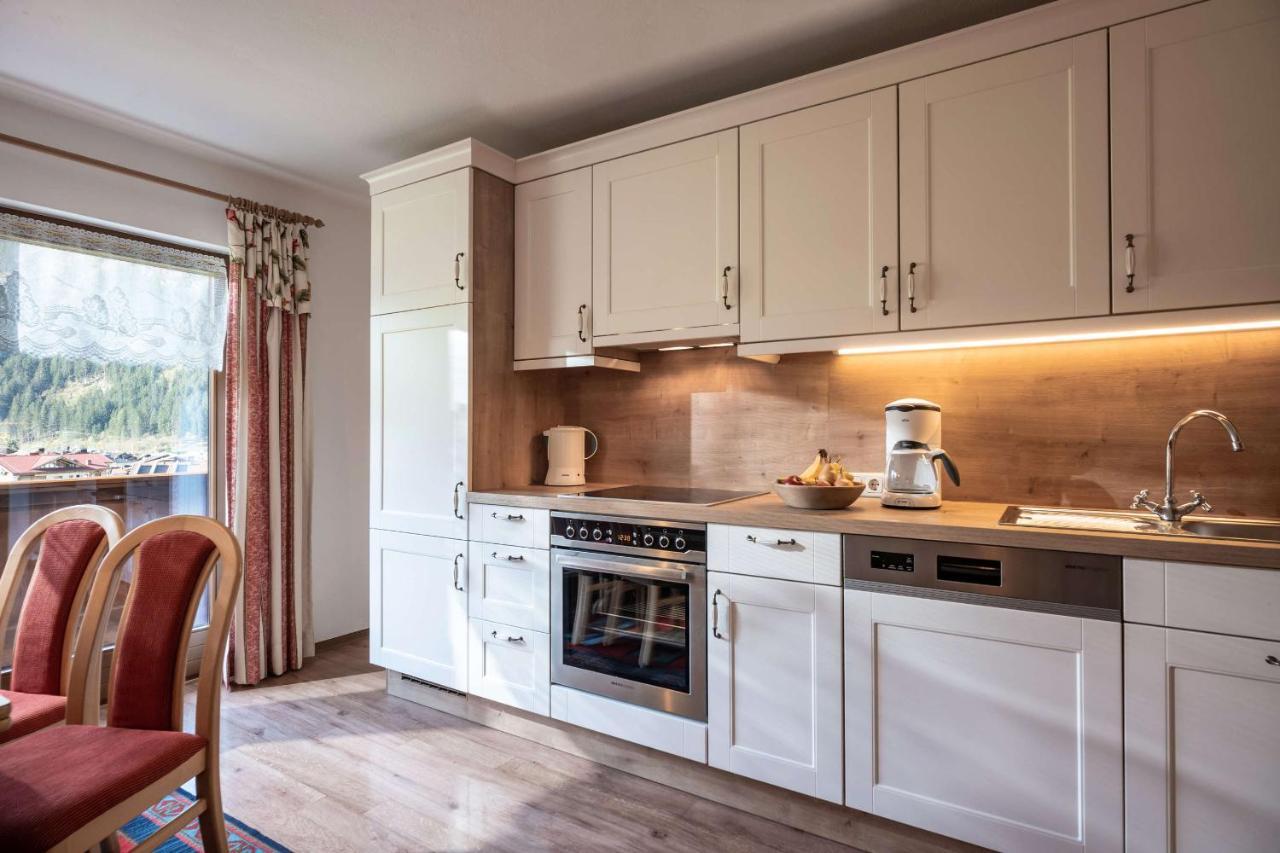 Haus Penkenblick Appartement Mayrhofen Buitenkant foto