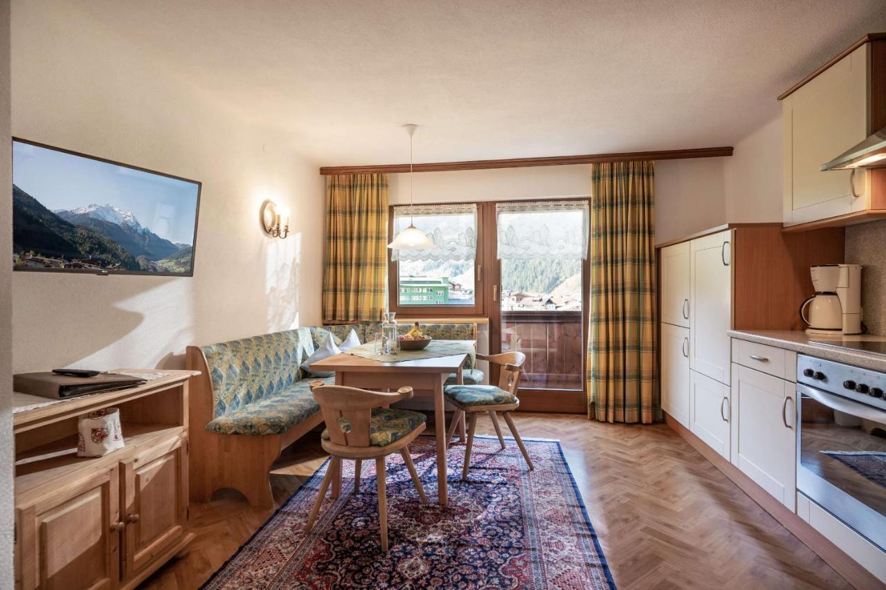 Haus Penkenblick Appartement Mayrhofen Buitenkant foto